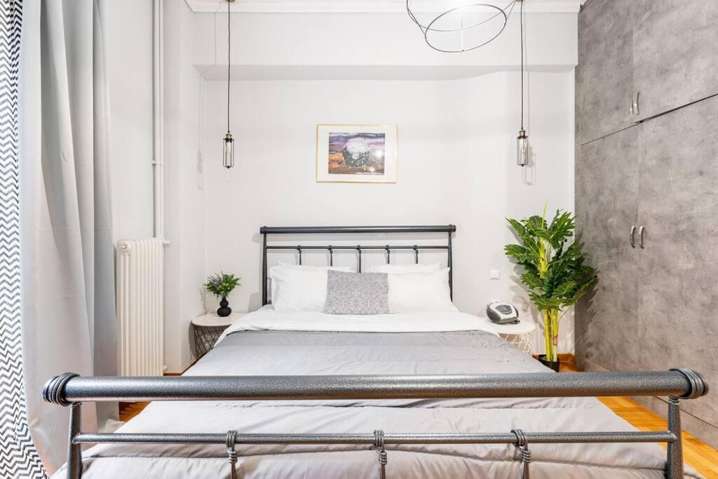 Downtown Cute Apt In The Heart Of Plaka Athen Exterior foto